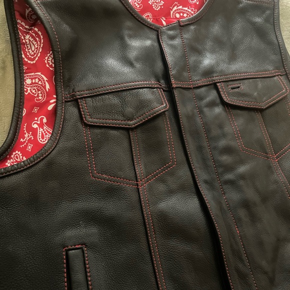 Men’s motorcycle vest xxl leather - Picture 2 of 4